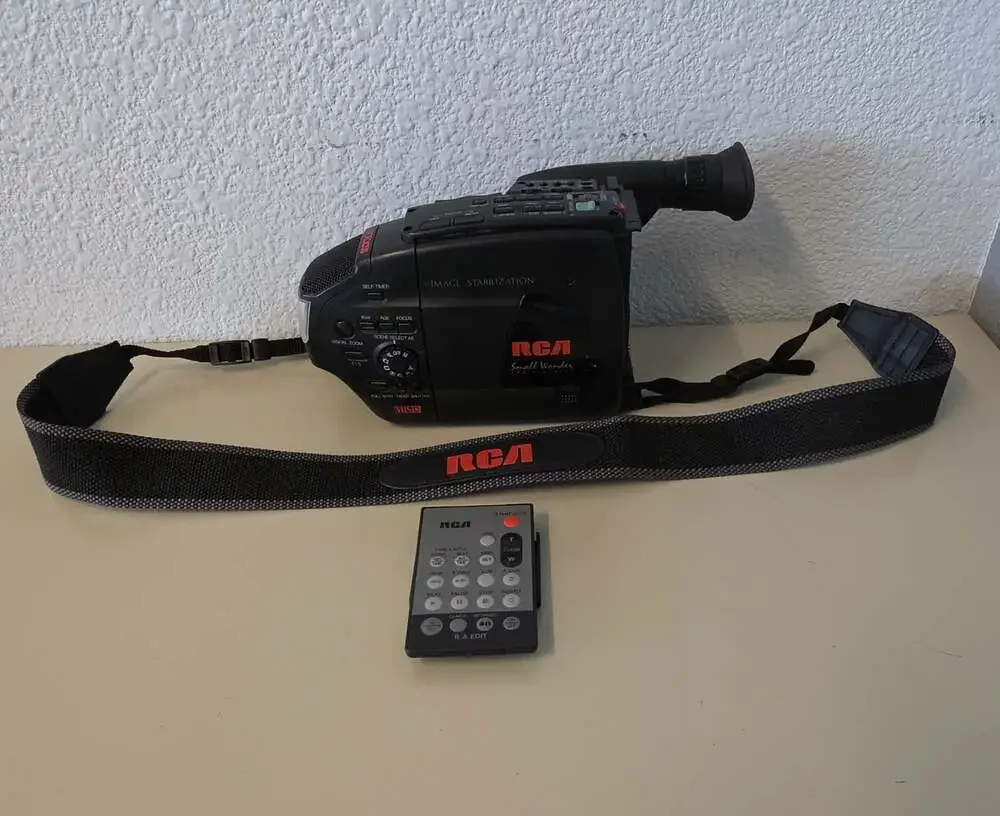 RCA Model CC190 VHS Camcorder Bundle with Case and Accessories NOT TESTED!